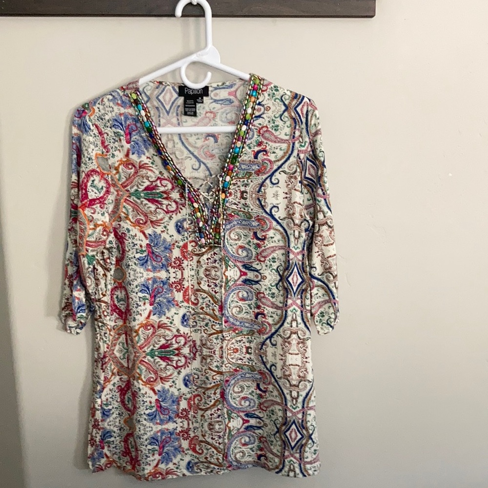 Papillon design blouse
